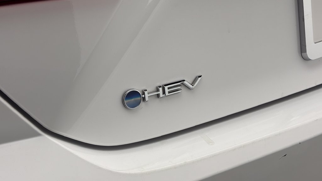 Used 2026 Toyota Camry SE FWD image 7