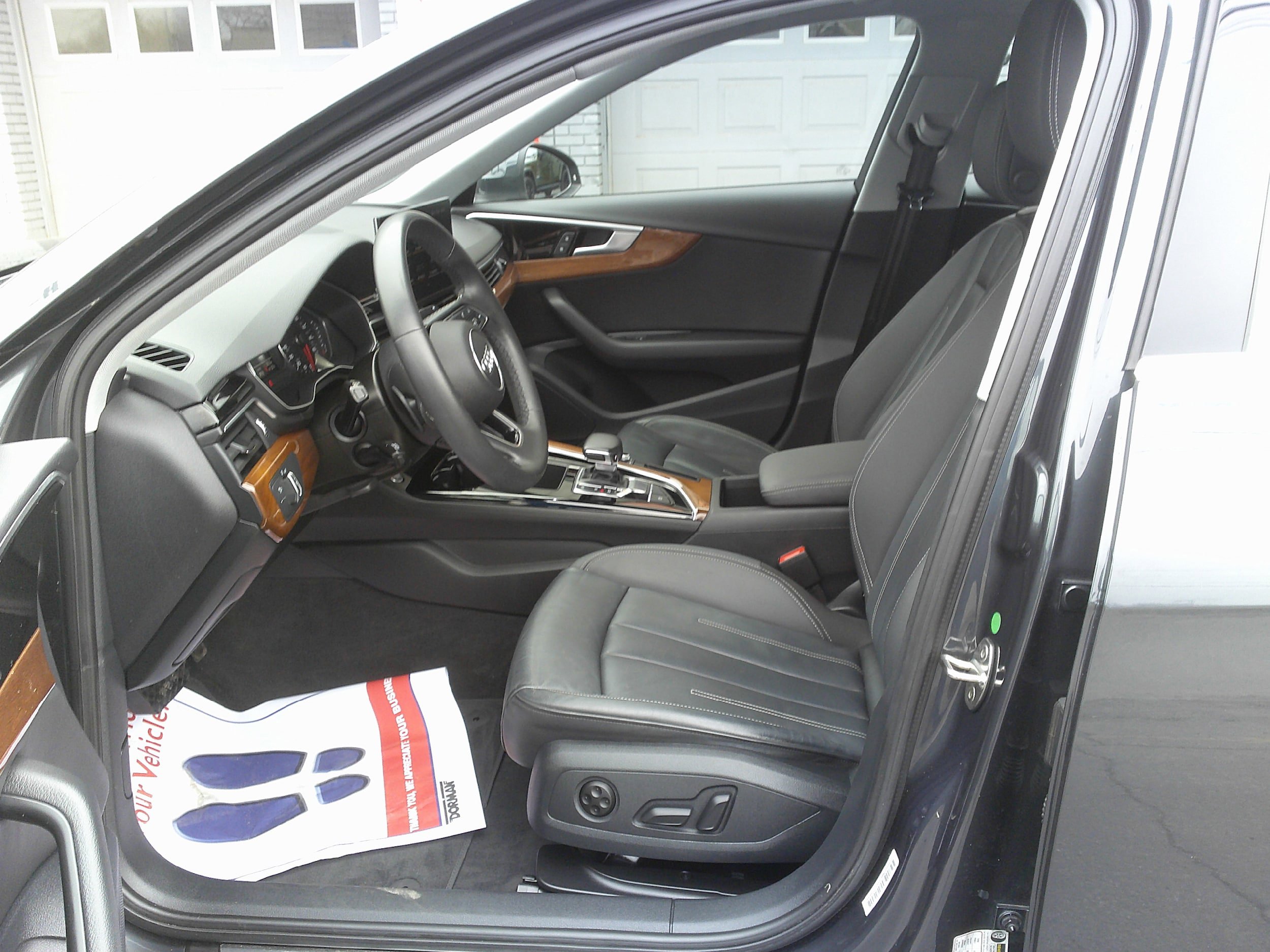 Used 2022 Audi A4 2.0T Premium image 13