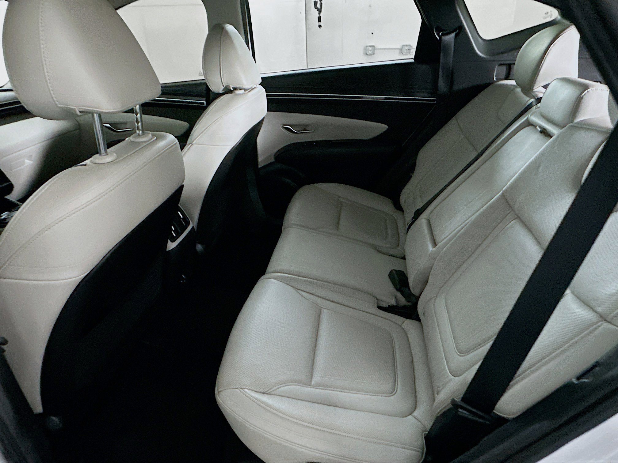 Used 2023 Hyundai Tucson Limited image 28