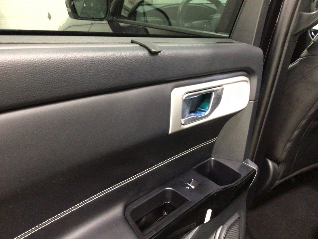 Used 2024 Ford Explorer ST w/ Technology Package AWD/4WD image 24