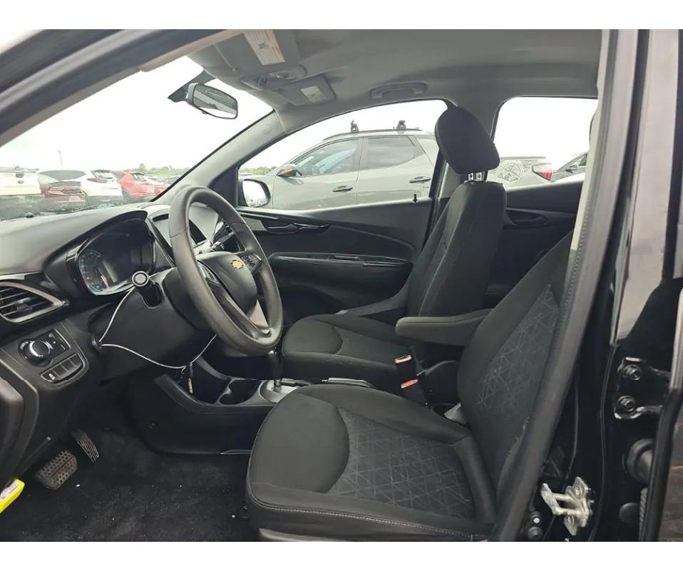 Used 2021 Chevrolet Spark LT FWD image 2