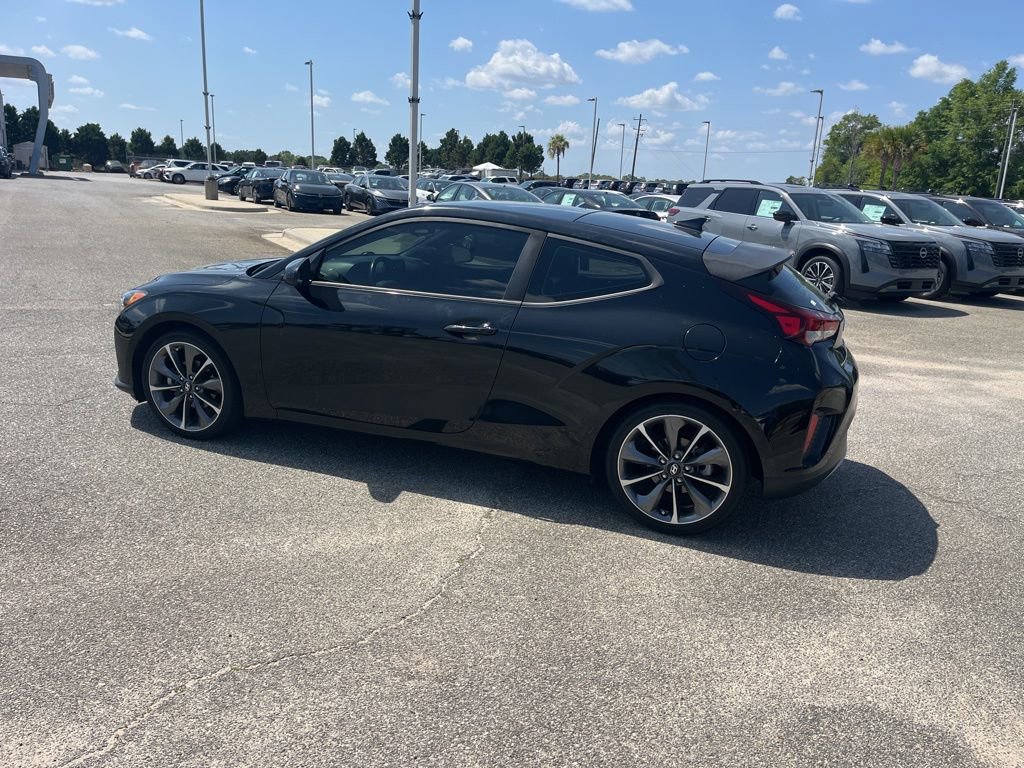 Used 2020 Hyundai Veloster 2.0 Premium image 4