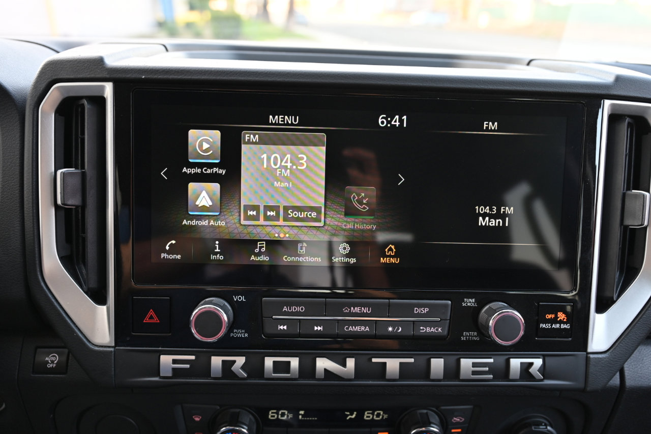 Used 2025 Nissan Frontier SV w/ SV Convenience Package RWD image 20