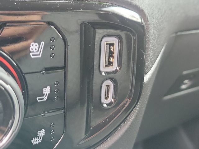 Used 2026 Chevrolet Silverado 1500 ZR2 w/ LPO, Dark Essentials Package AWD/4WD image 15