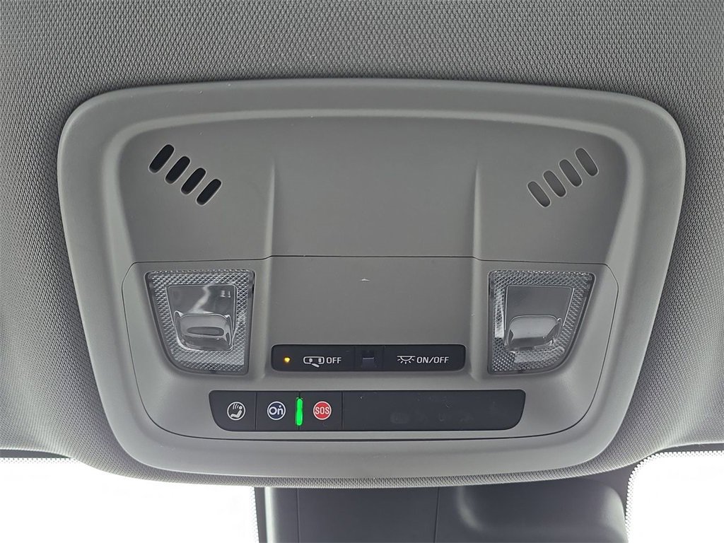 Used 2023 Chevrolet Malibu LT image 36