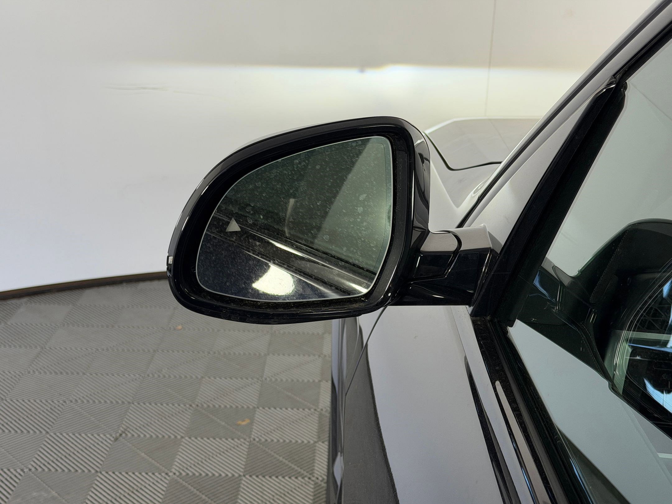 New 2026 BMW X5 xDrive50e w/ Executive Package image 21