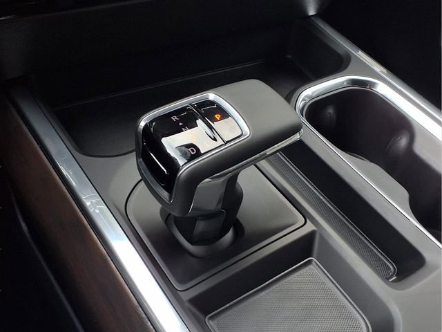 New 2026 GMC Sierra 1500 SLT image 10