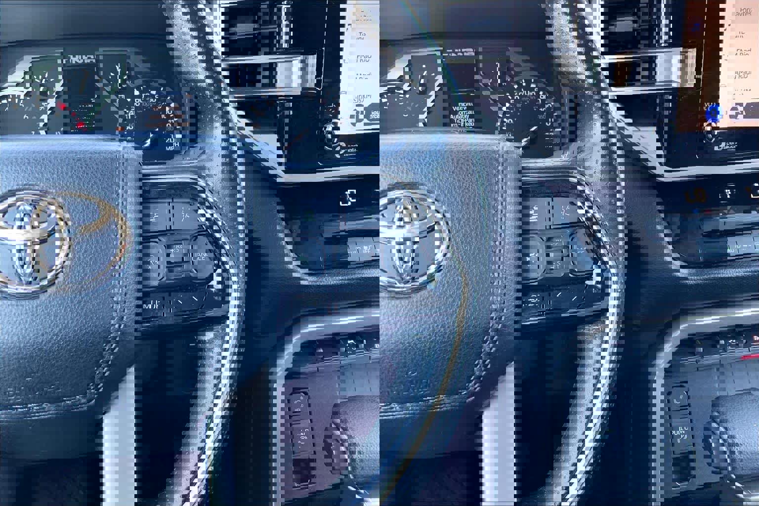 Used 2023 Toyota Tundra SR5 w/ SR5 Convenience Package image 24