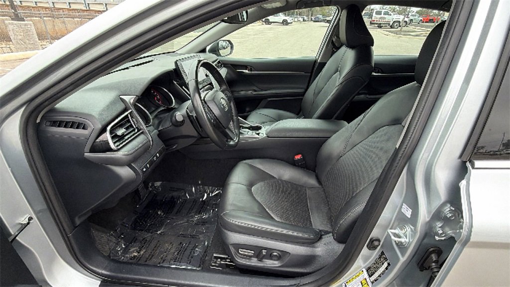 Used 2024 Toyota Camry XSE image 15