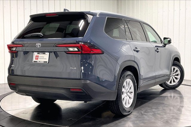 Certified 2025 Toyota Grand Highlander AWD image 14