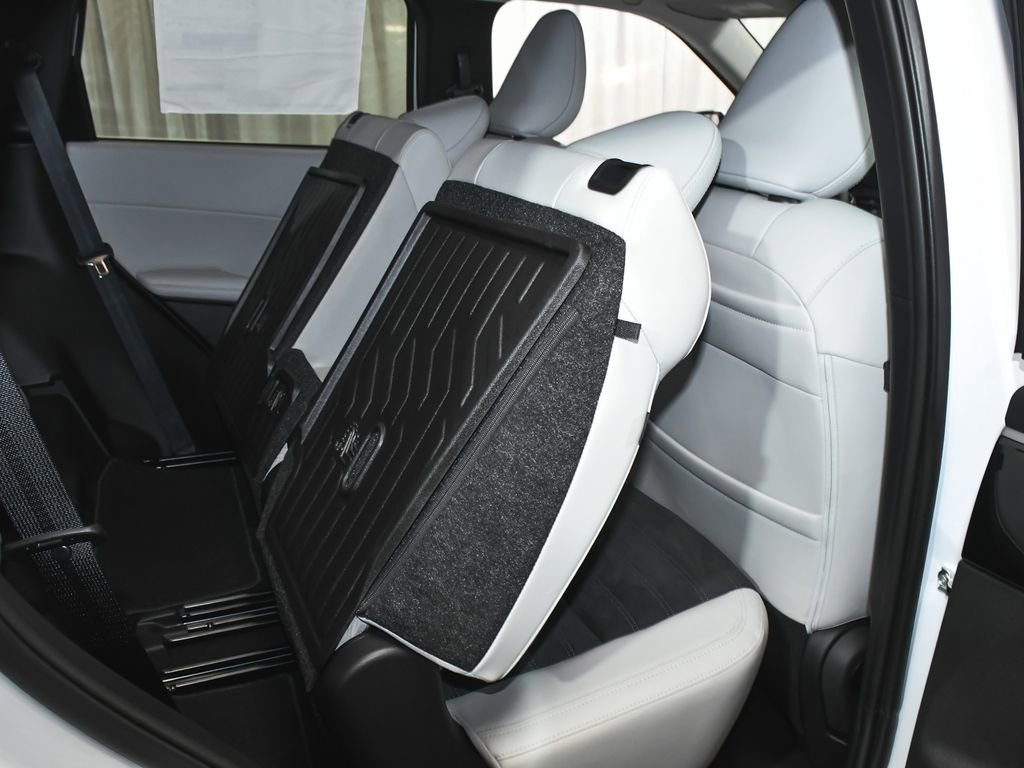 Used 2025 Mitsubishi Outlander SE image 56