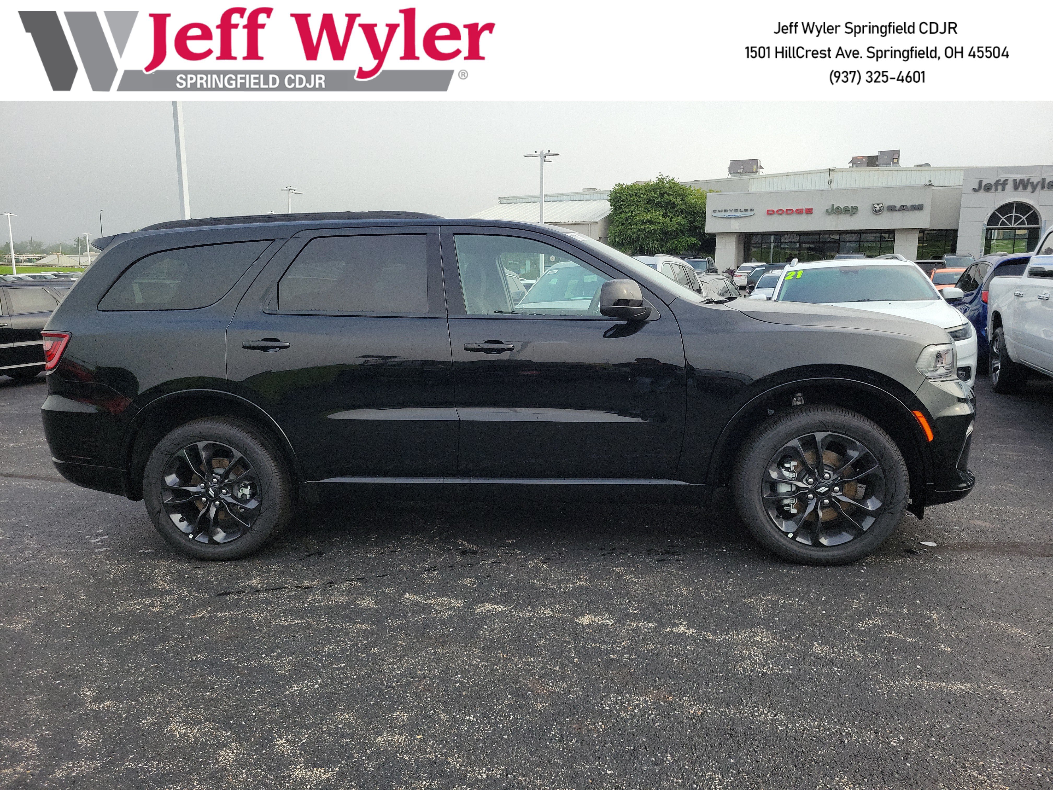 New 2026 Dodge Durango GT w/ Blacktop Package AWD/4WD image 3