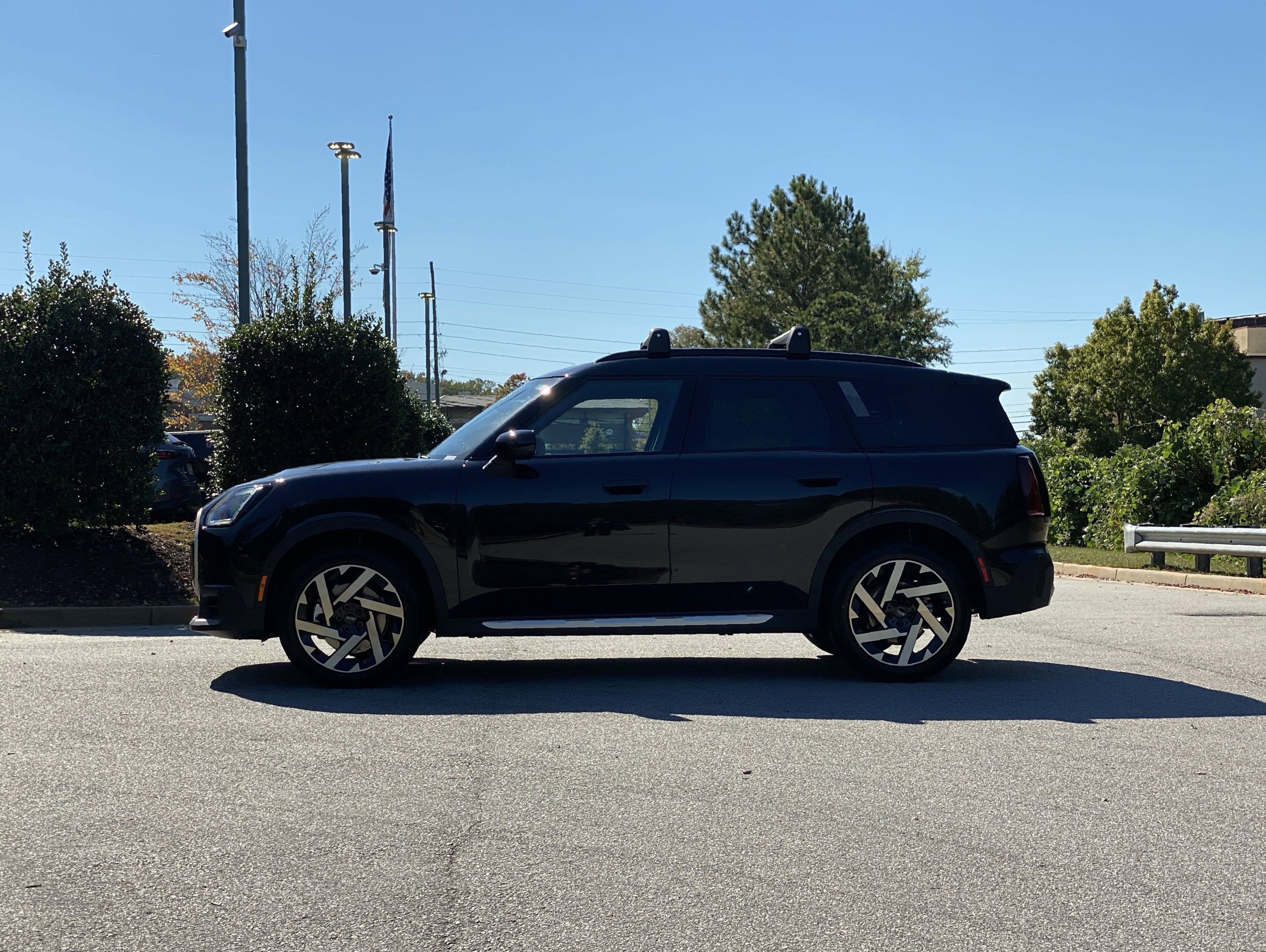 New 2026 MINI Cooper Countryman S w/ Comfort Package Max image 14