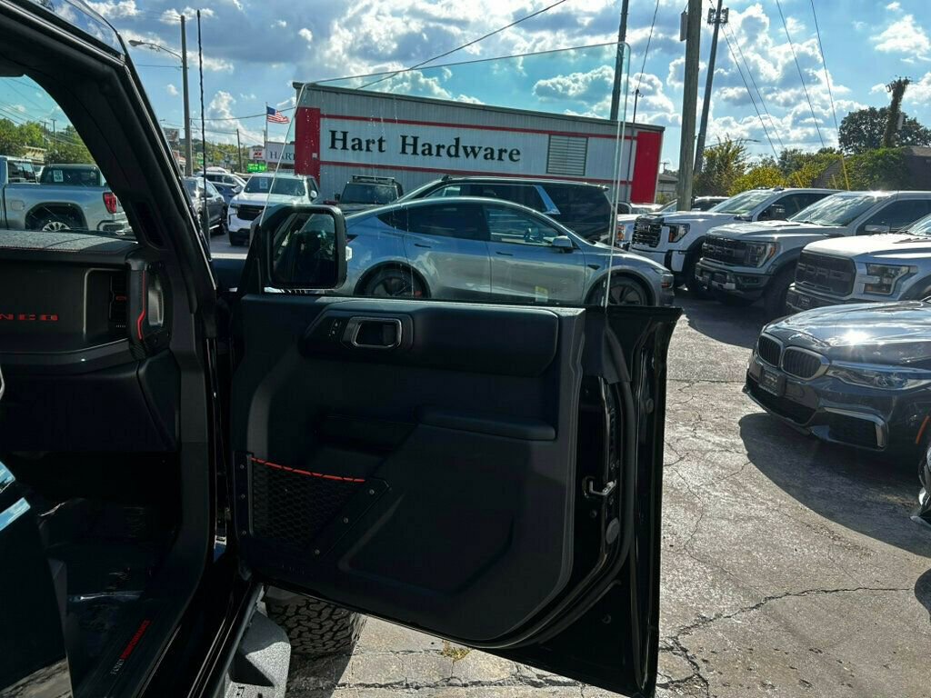 Used 2025 Ford Bronco Raptor image 20