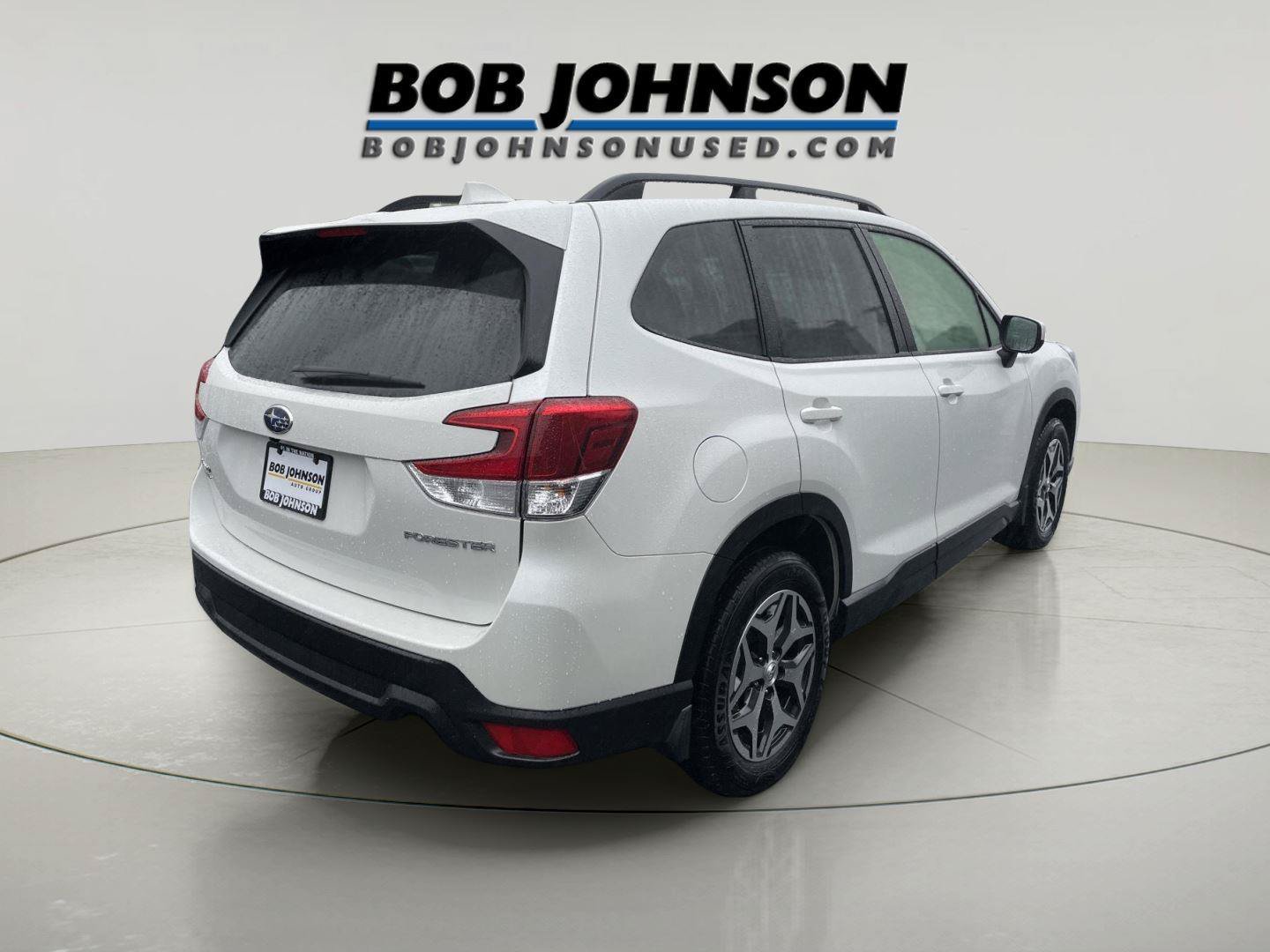 Used 2020 Subaru Forester Premium AWD/4WD image 3