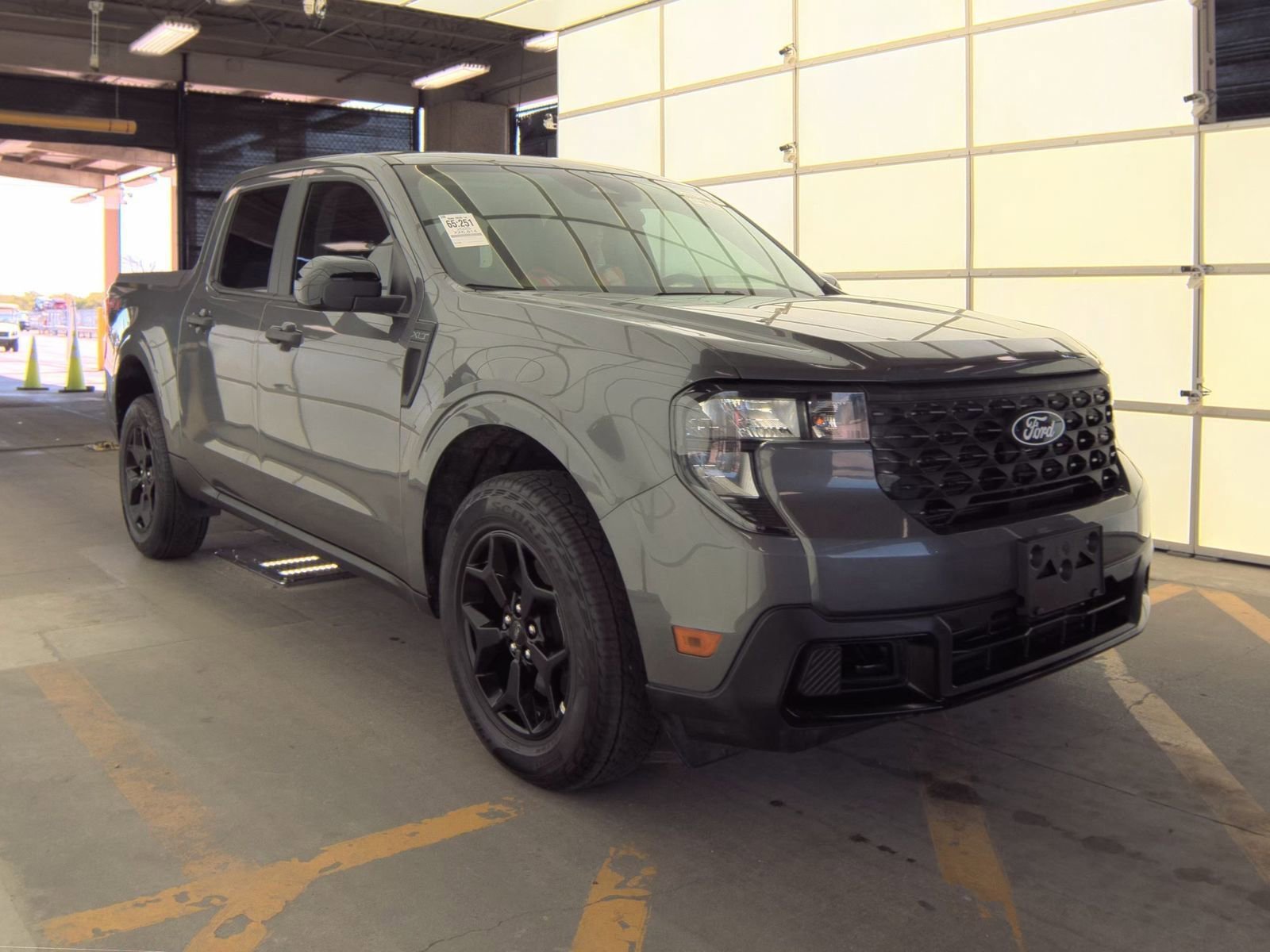 Used 2025 Ford Maverick XLT w/ XLT Luxury Package image 14