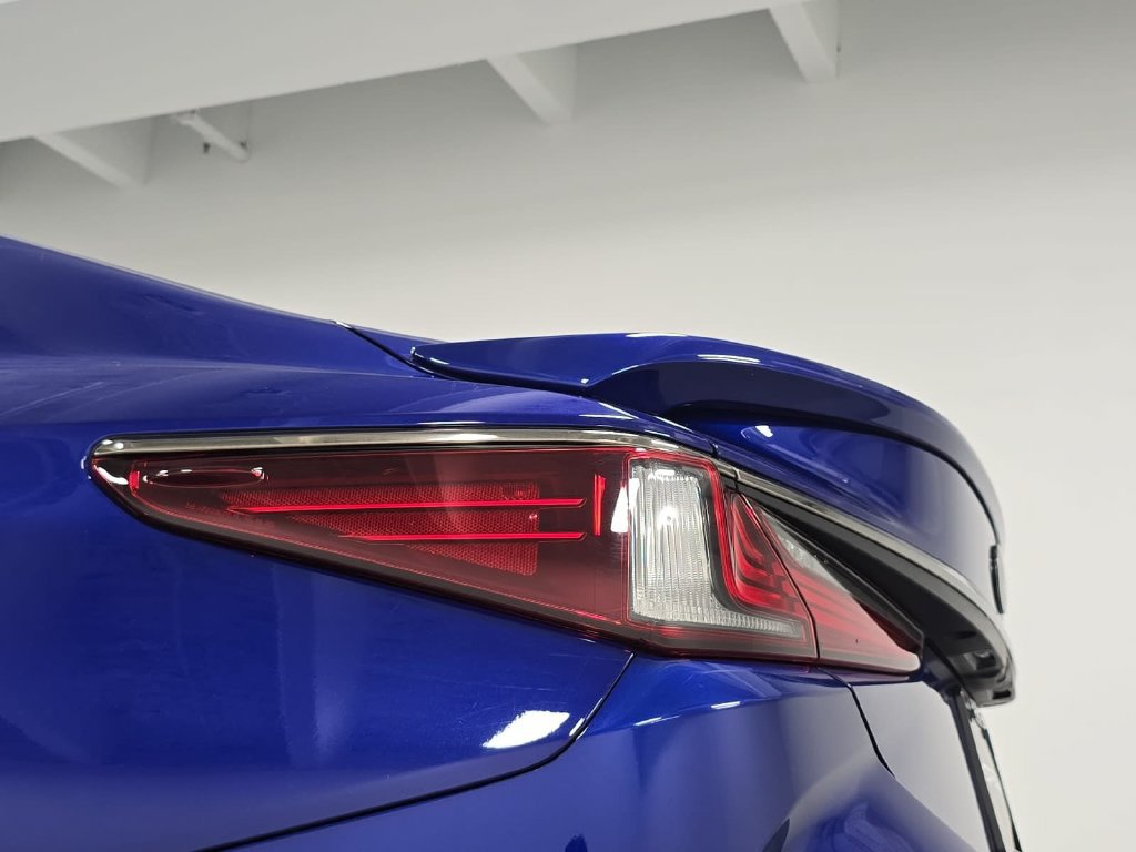 Used 2023 Lexus ES 350 F Sport w/ Accessory Package (Z1) FWD image 30