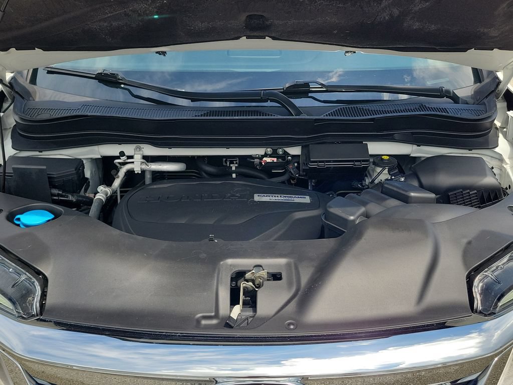 Used 2021 Honda Pilot Touring image 38