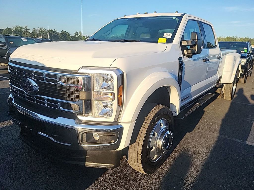 Used 2026 Ford F450 XLT w/ 360-Degree Camera Package AWD/4WD image 2