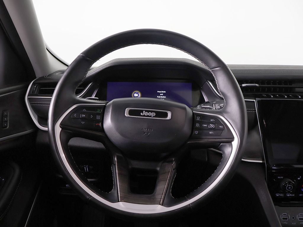 Used 2022 Jeep Grand Cherokee Limited AWD/4WD image 45