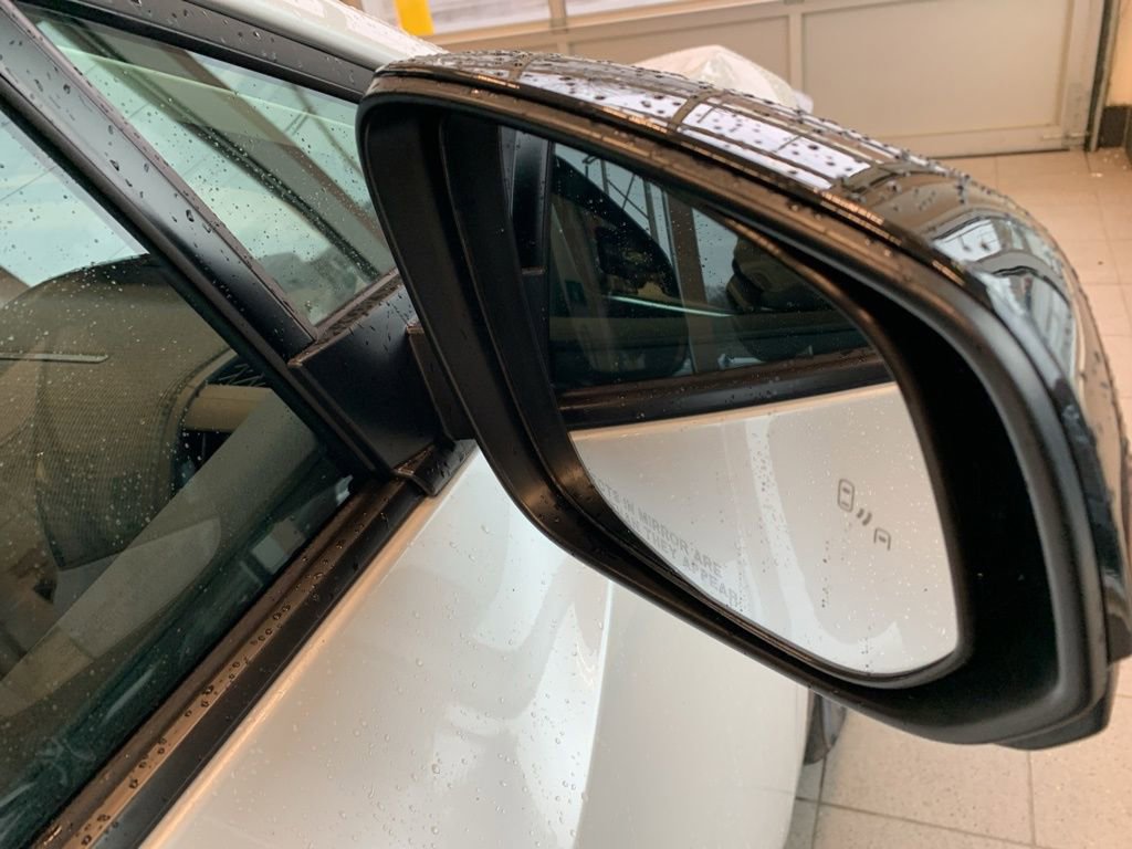 Certified 2023 Subaru Solterra AWD image 23