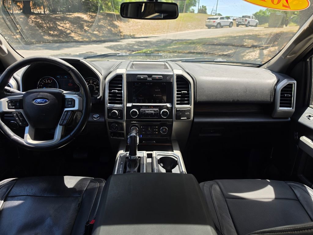 Used 2017 Ford F150 Lariat AWD/4WD image 12
