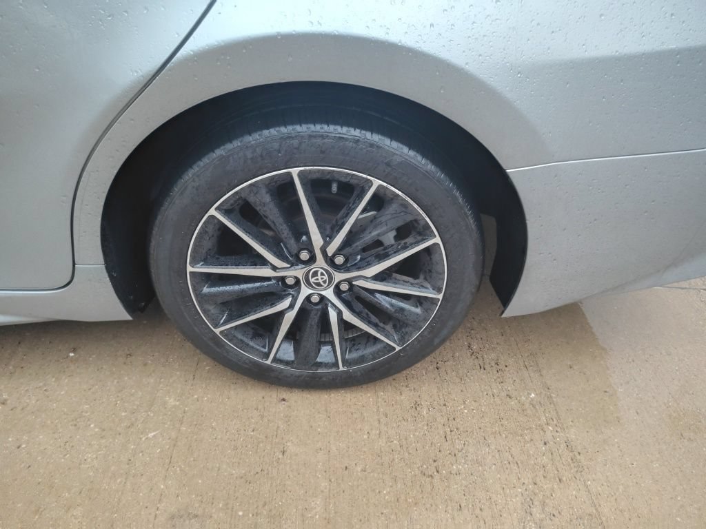 Used 2024 Toyota Camry SE FWD image 19