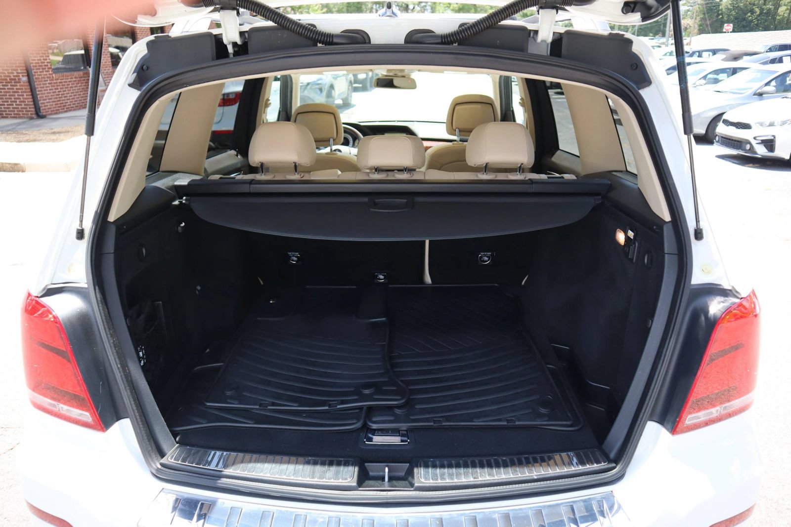 Used 2015 Mercedes-Benz GLK 350 2WD image 14