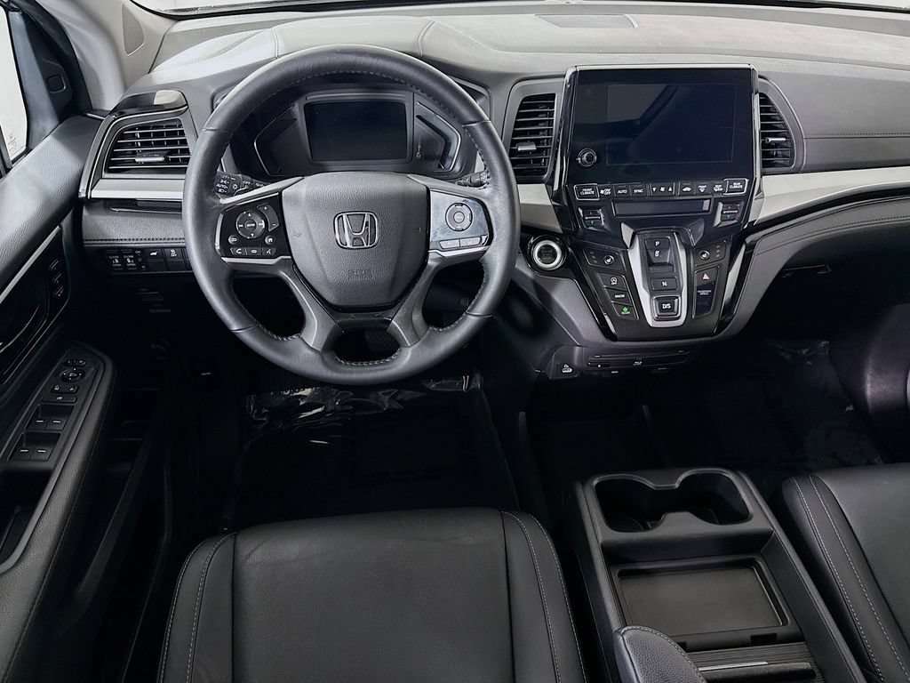 Used 2022 Honda Odyssey Touring image 3