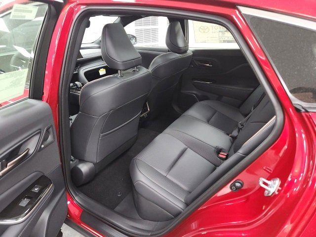 New 2026 Toyota Crown Platinum image 16