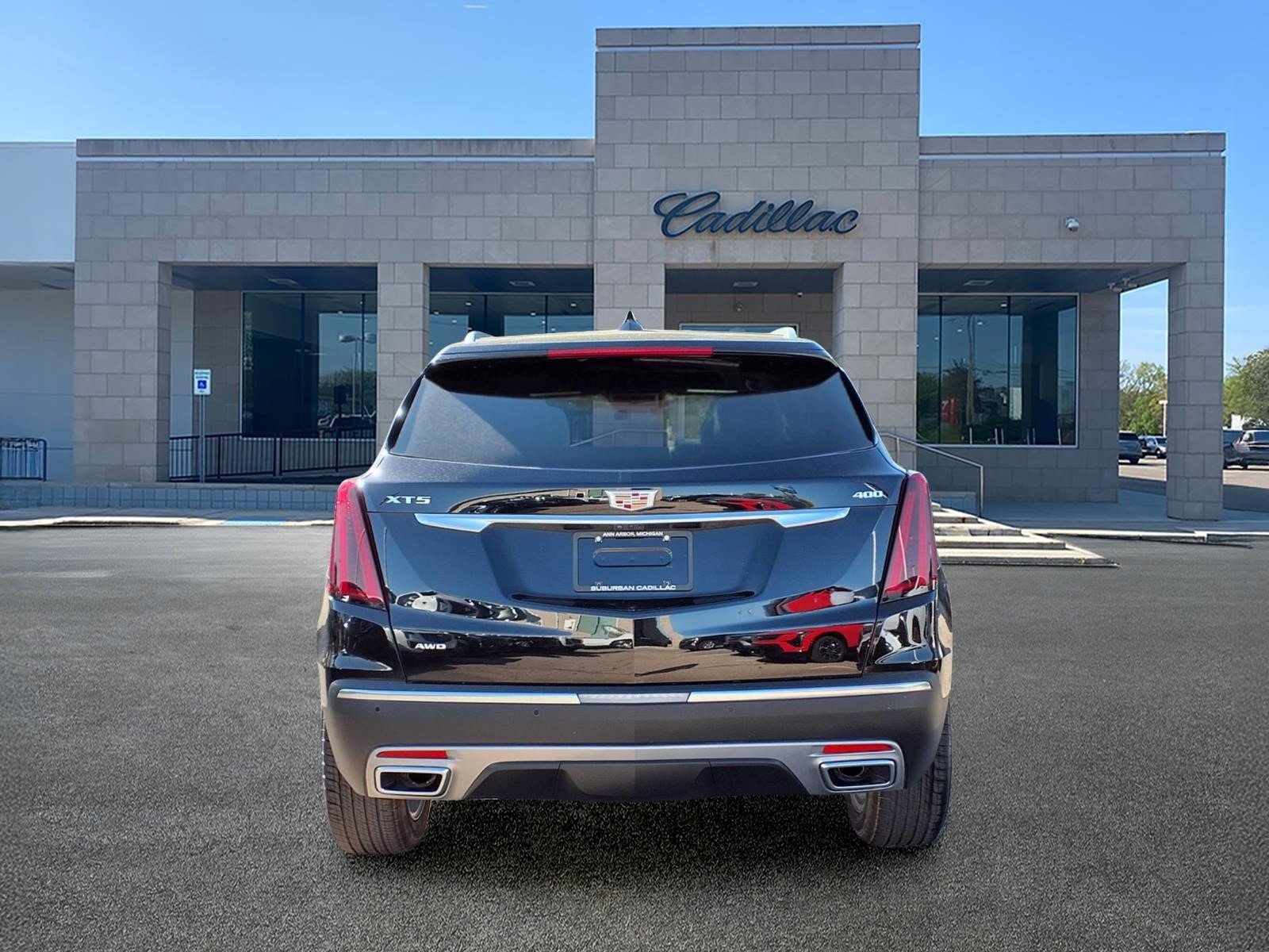 New 2026 Cadillac XT5 Premium Luxury w/ Driver Assist Package AWD/4WD image 5