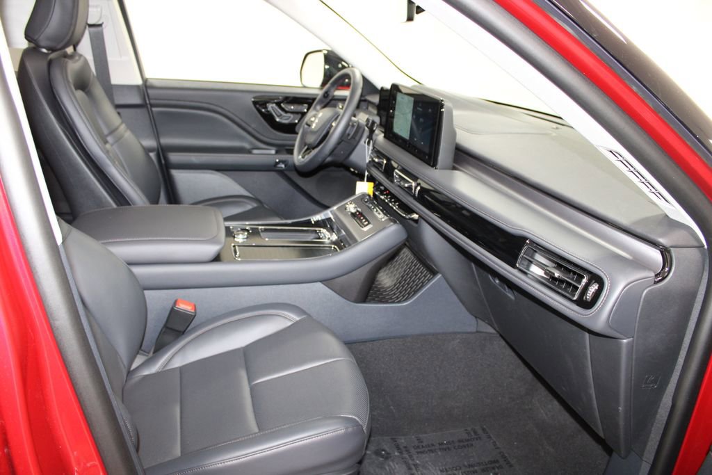 New 2026 Lincoln Aviator 2WD image 29