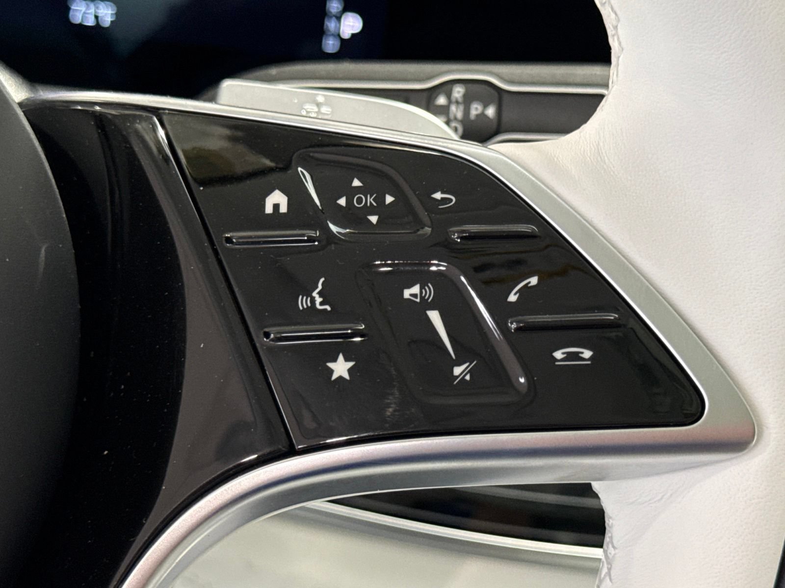 New 2026 Mercedes-Benz Maybach GLS 600 4MATIC image 17
