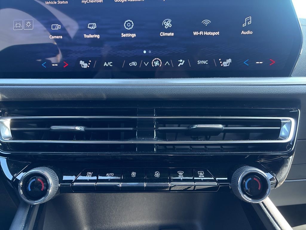 New 2026 Chevrolet Traverse LT w/ Driver Confidence Package image 19