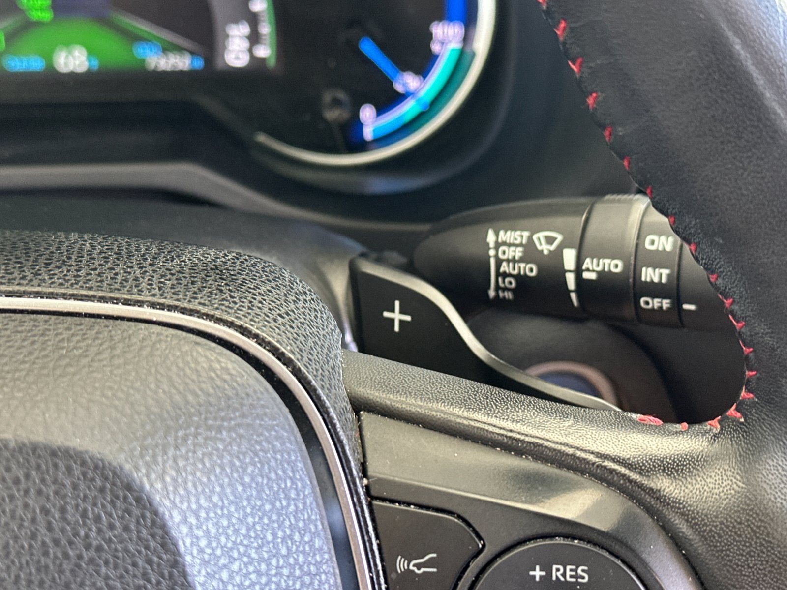 Used 2021 Toyota RAV4 XSE w/ Weather Package AWD/4WD image 30