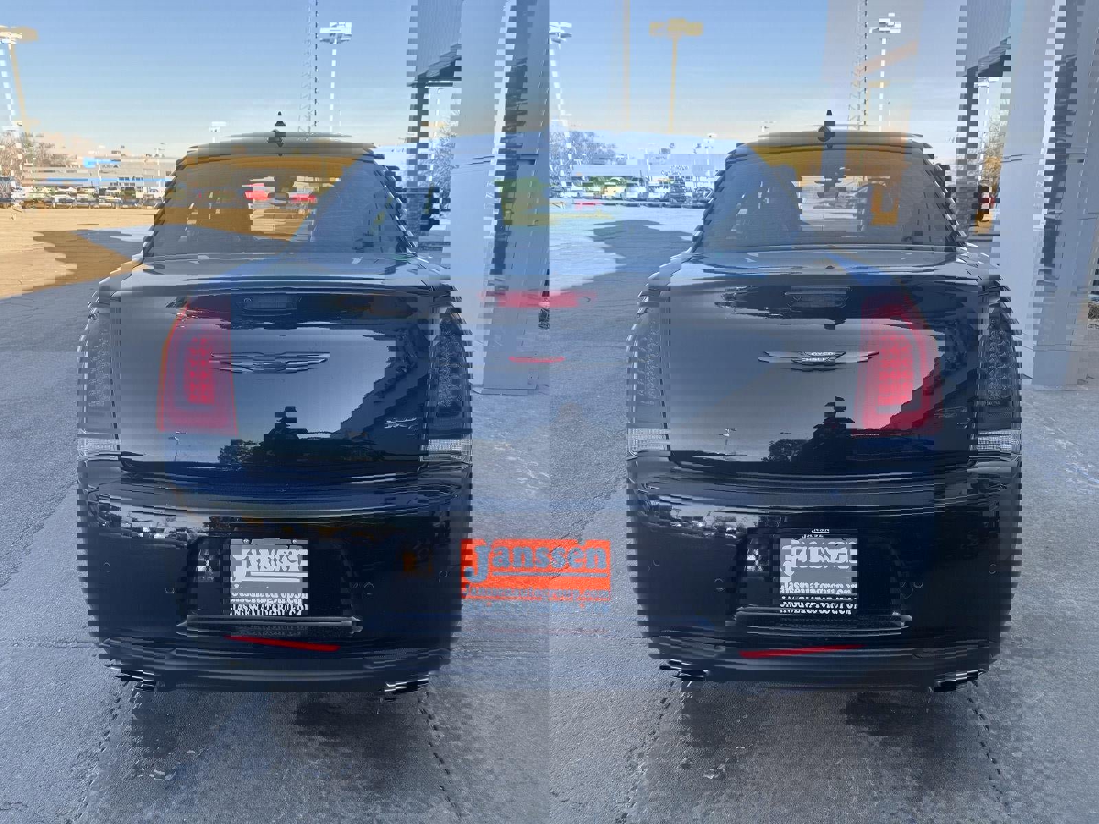 Used 2023 Chrysler 300 S image 5