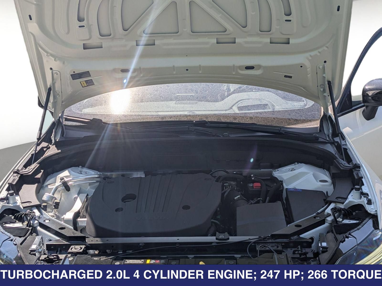 New 2026 Volvo XC60 B5 Ultra w/ Protection Package Premier AWD/4WD image 29