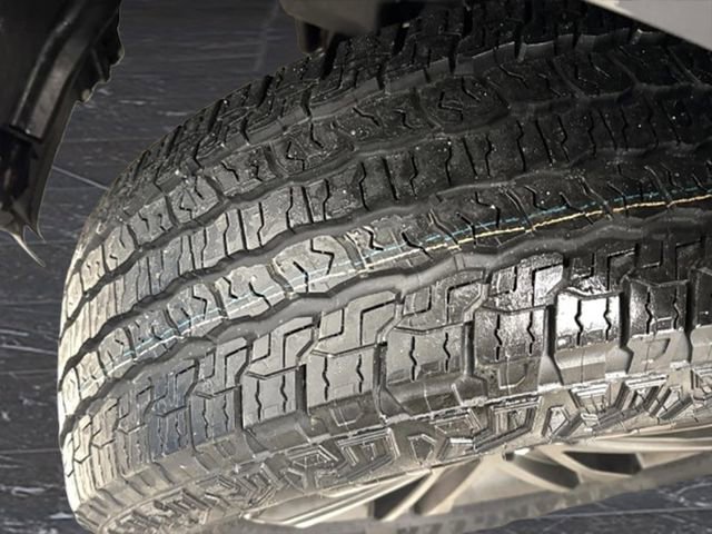 Used 2022 Ford F150 XLT w/ Equipment Group 302A High image 43