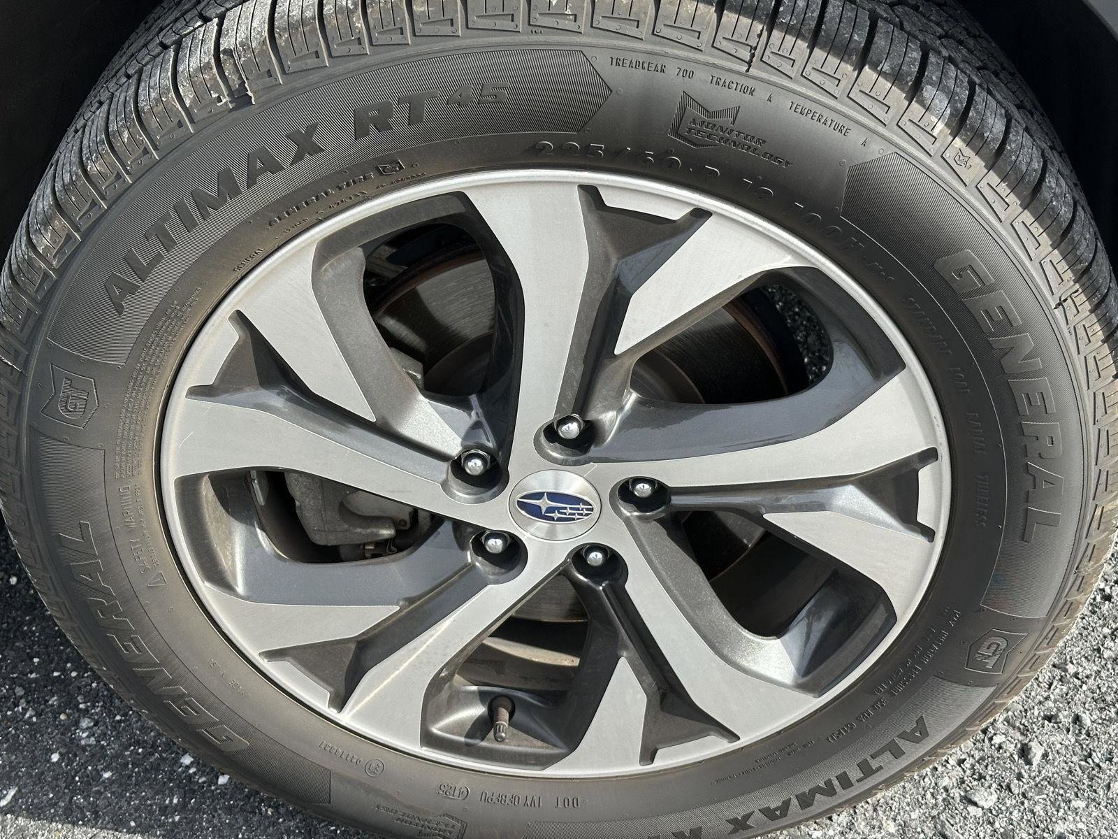 Used 2020 Subaru Outback Limited w/ Popular Package #2 AWD/4WD image 10