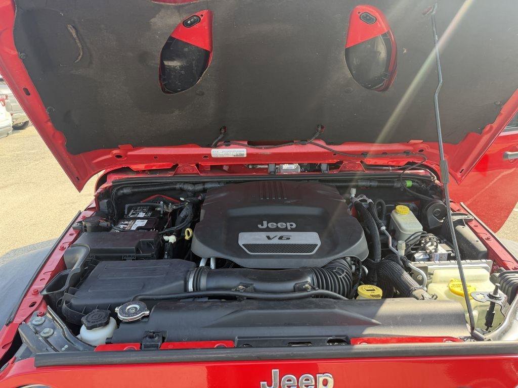 Used 2017 Jeep Wrangler Unlimited Rubicon AWD/4WD image 17