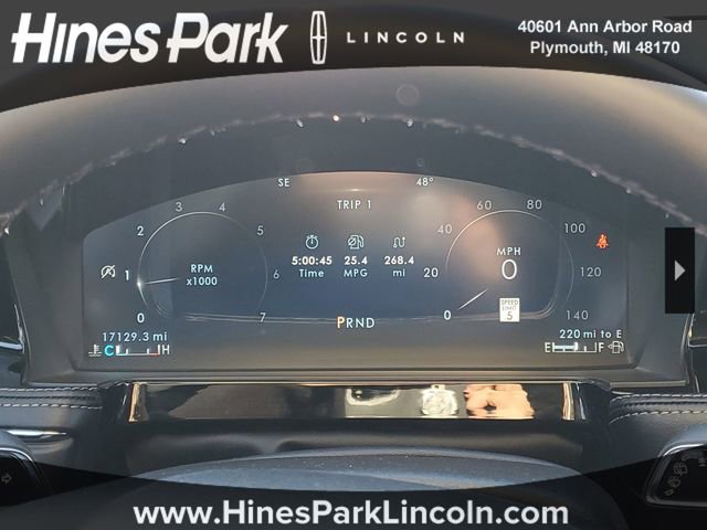 Used 2023 Lincoln Corsair AWD image 18
