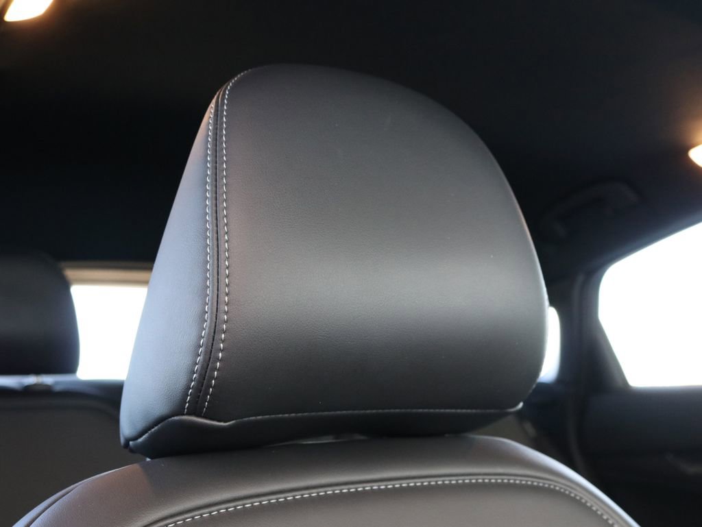 Certified 2025 INFINITI QX55 Luxe w/ Cargo Package AWD/4WD image 33