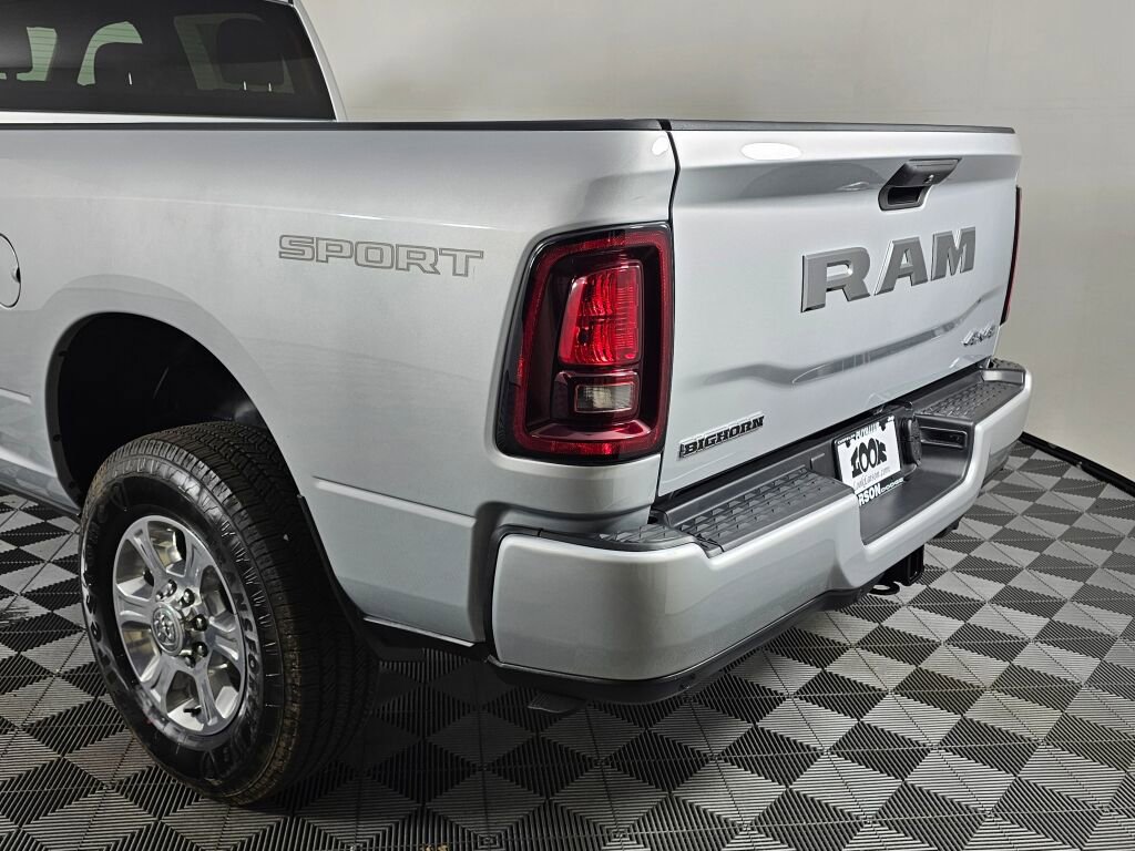 New 2026 RAM 2500 Big Horn AWD/4WD image 12