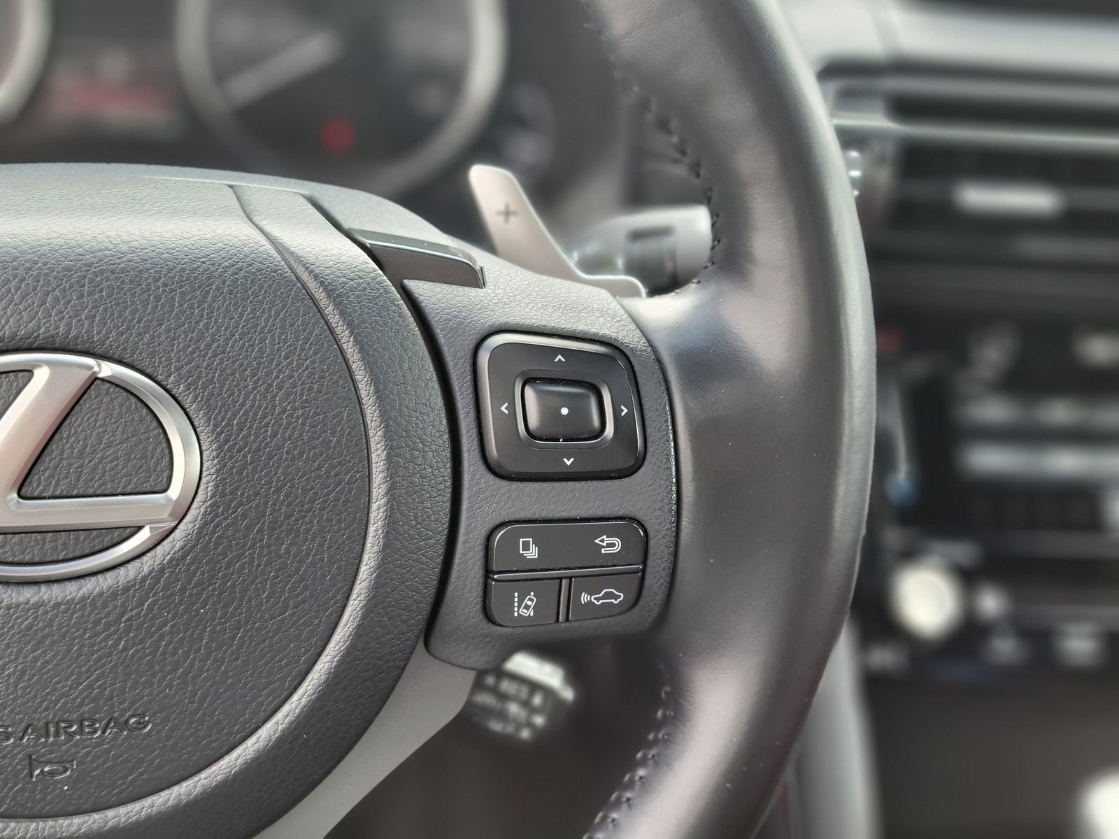 Used 2024 Lexus IS 300 w/ Premium Package image 28