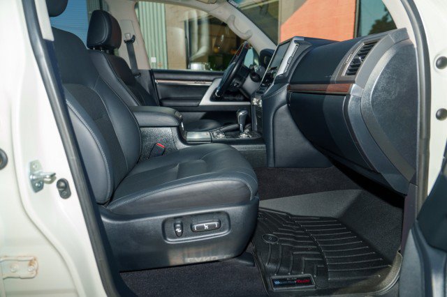 Used 2020 Toyota Land Cruiser AWD/4WD image 23