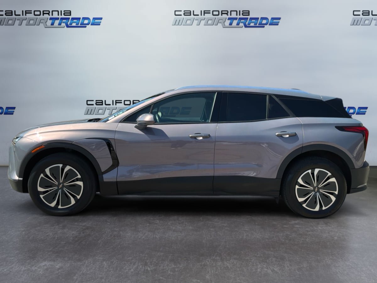 Used 2024 Chevrolet Blazer EV LT AWD/4WD image 8