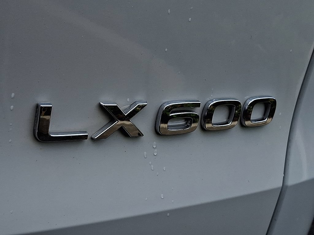 Used 2024 Lexus LX 600 F Sport AWD/4WD image 32