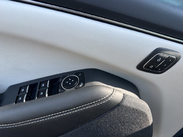 Used 2023 Ford Mustang Mach-E Premium AWD/4WD image 24