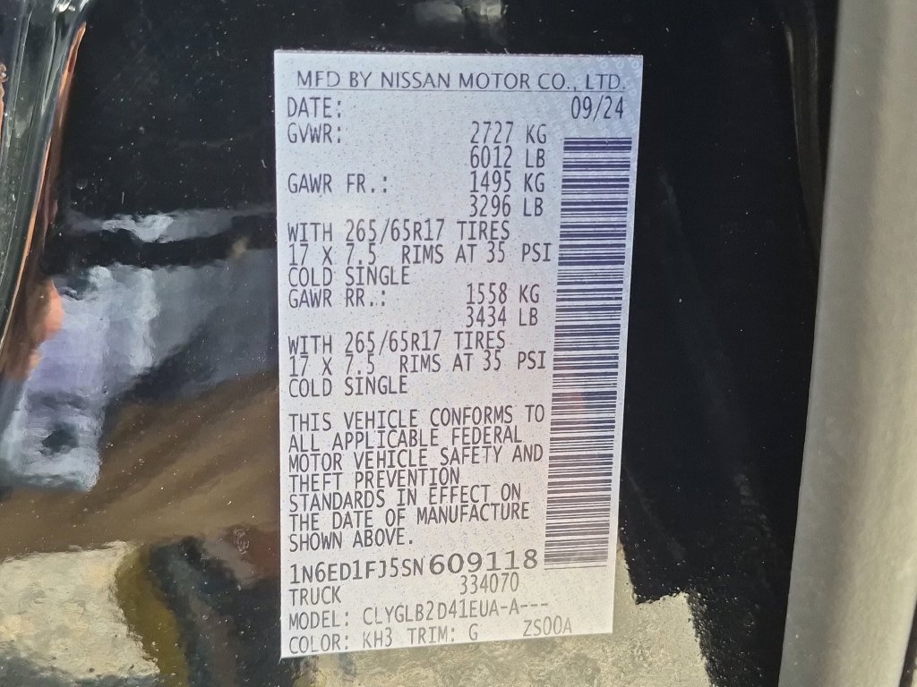 Used 2025 Nissan Frontier SV RWD image 32