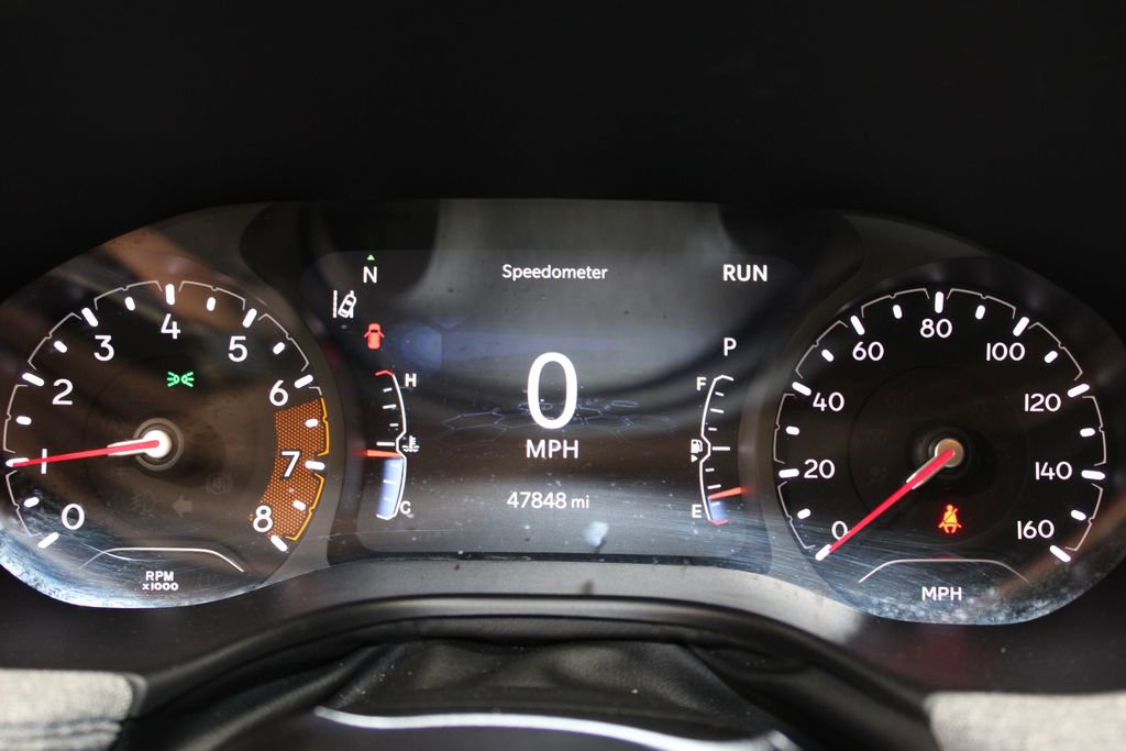 Used 2024 Jeep Compass Latitude image 18